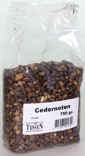 [VV0160] Cedernoten (750 gr.)
